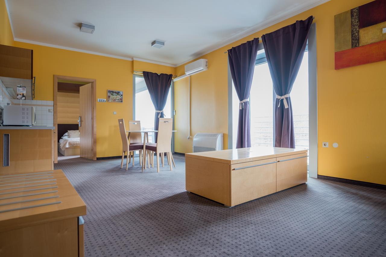 Betnava Hotel Maribor Eksteriør billede